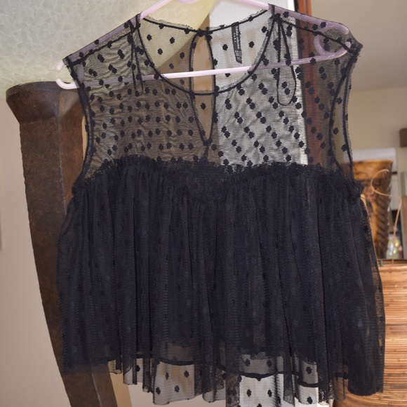 Zara Tops - Crop top